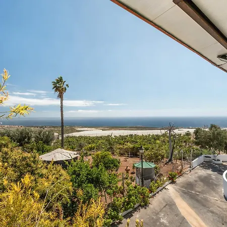 Holiday home La Atalaya