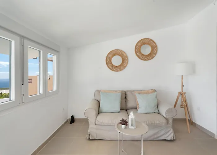 Будинок відпочинку La Atalaya Адехе